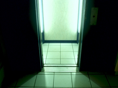 one persons elevator