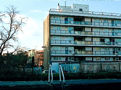 estates, mansions, semantics (haggerston, london)