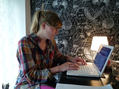 she�s studying micro design businesses