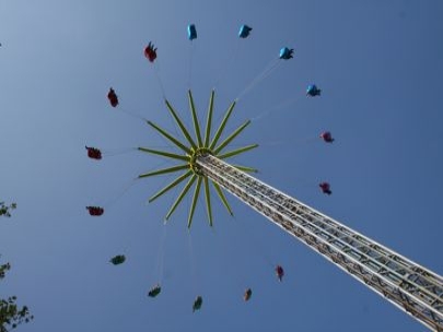 It's kermis, visit Maastricht to fly high in the sky !
