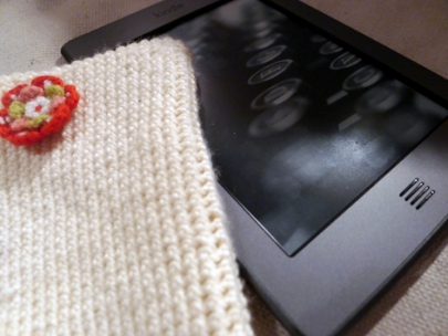 kindle touch handmade sleeve! (love my kindle! thx. Abha!)