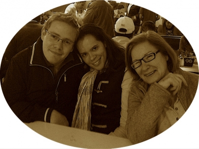 Pablo & Ingrid moved together a year ago. His mom said: 