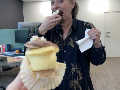 free cupcakes